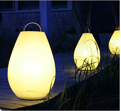 VESSEL 兼具趣味与实用的手提灯具，点亮工业设计新灵感